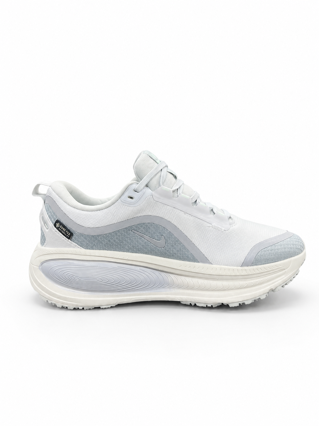 VOMERO 18 GORE-TEX CABALLERO