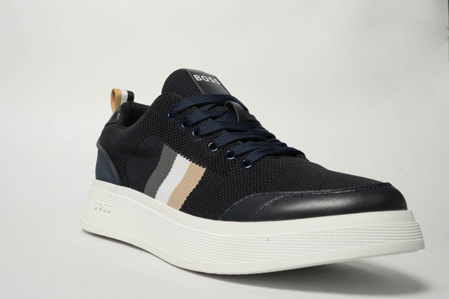 HUGO BOSS MEDIA 4