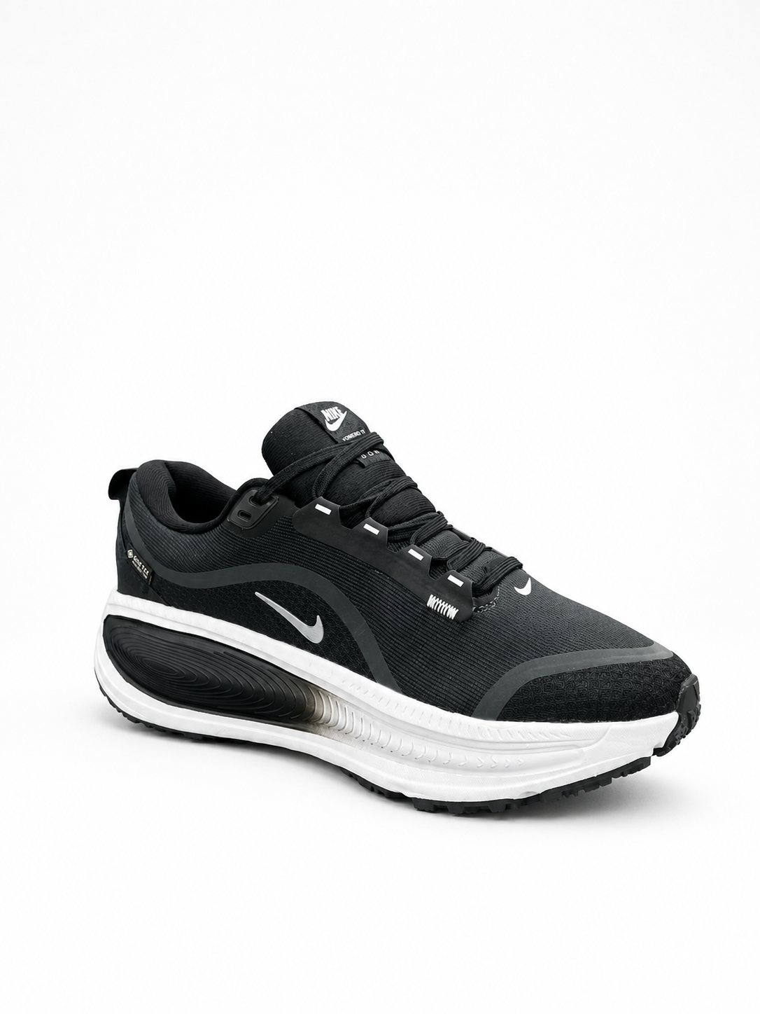 VOMERO 18 GORE-TEX CABALLERO