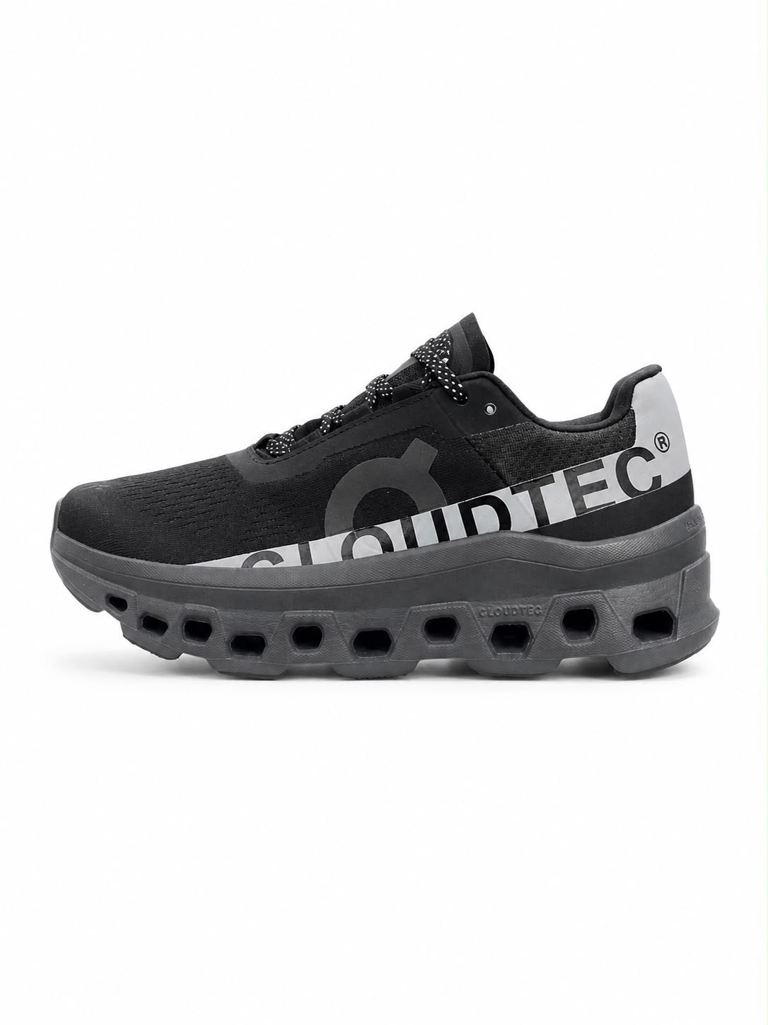 ON CLOUD RUNNING DAMA