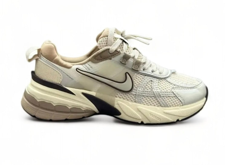 NIKE V2K