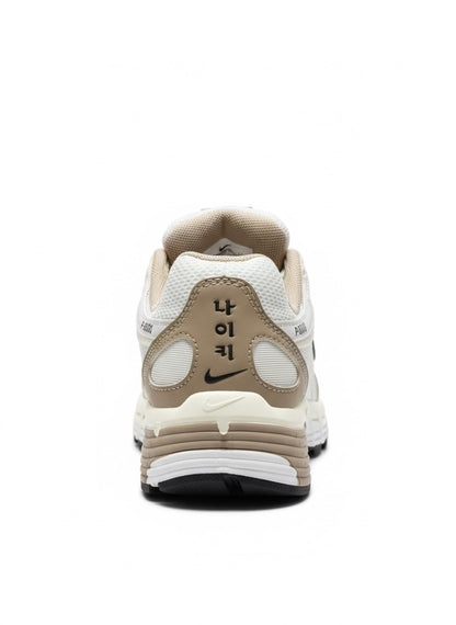 NIKE P6000