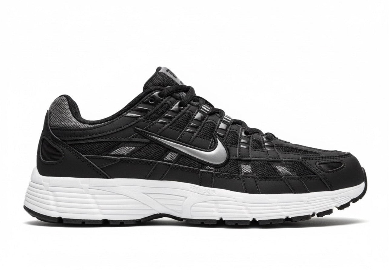 NIKE P6000