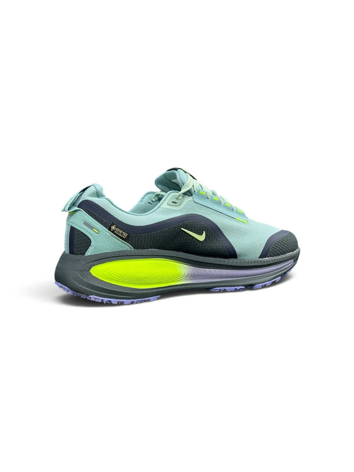 VOMERO 18 GORE-TEX CABALLERO 3
