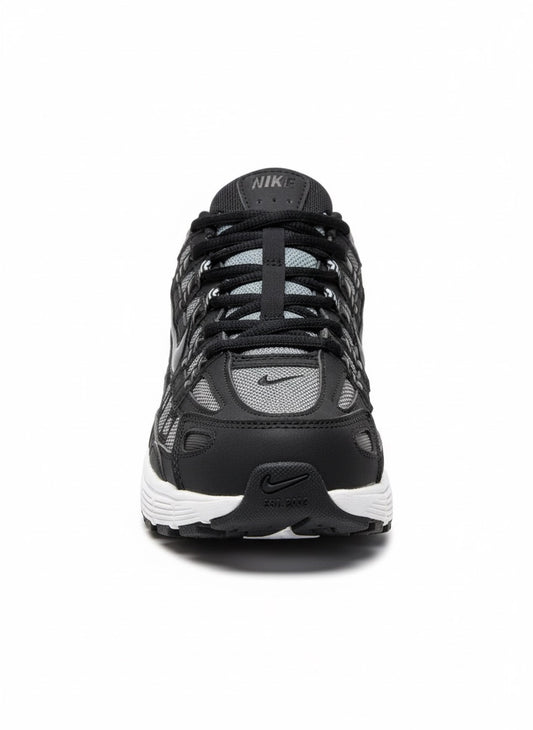 NIKE P6000