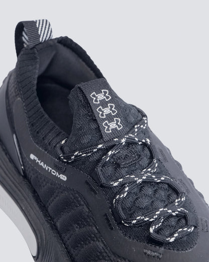 UNDER ARMOUNT PHANTON 4 NEGRO