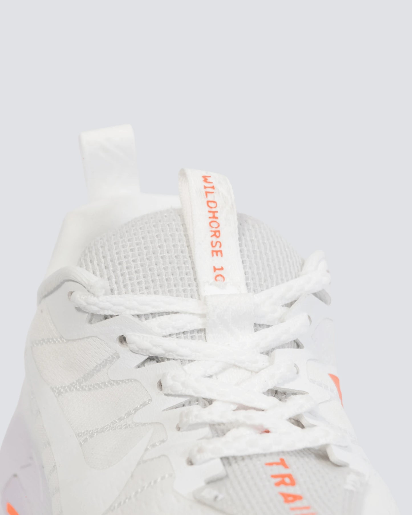 NIKE ACG BLANCO NARANJA