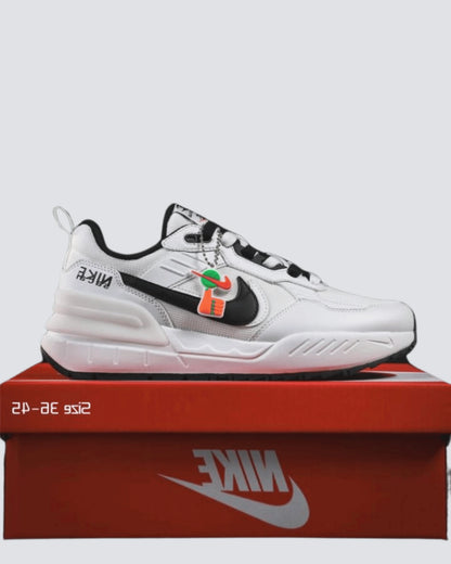 NIKE X SACAI BLANCO