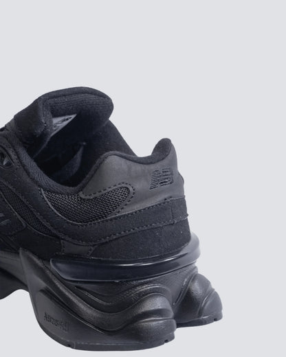 NEW BALANCE 9060 NEGRO MUJER O NIÑO