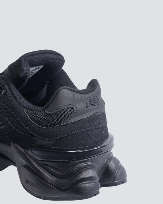 NEW BALANCE 9060 NEGRO MUJER O NIÑO