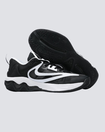 NIKE GIANNIS INMORTALITY 3 NEGRA BLANCA MUJER O NIÑO