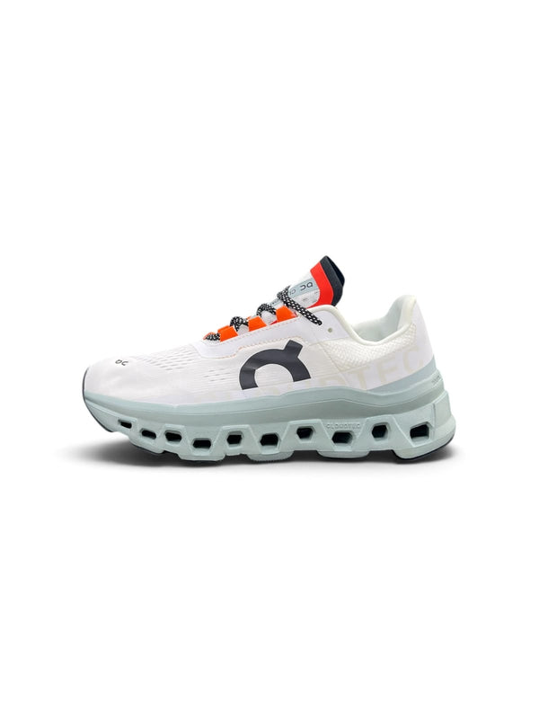 ON CLOUD CABALLERO