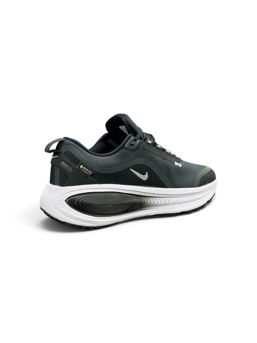 VOMERO 18 GORE-TEX CABALLERO 3