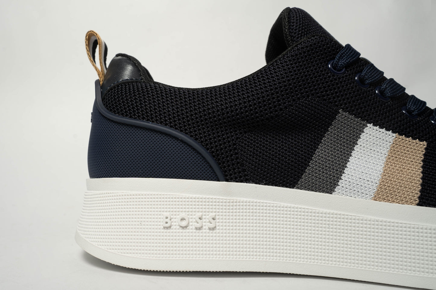 HUGO BOSS MEDIA 4