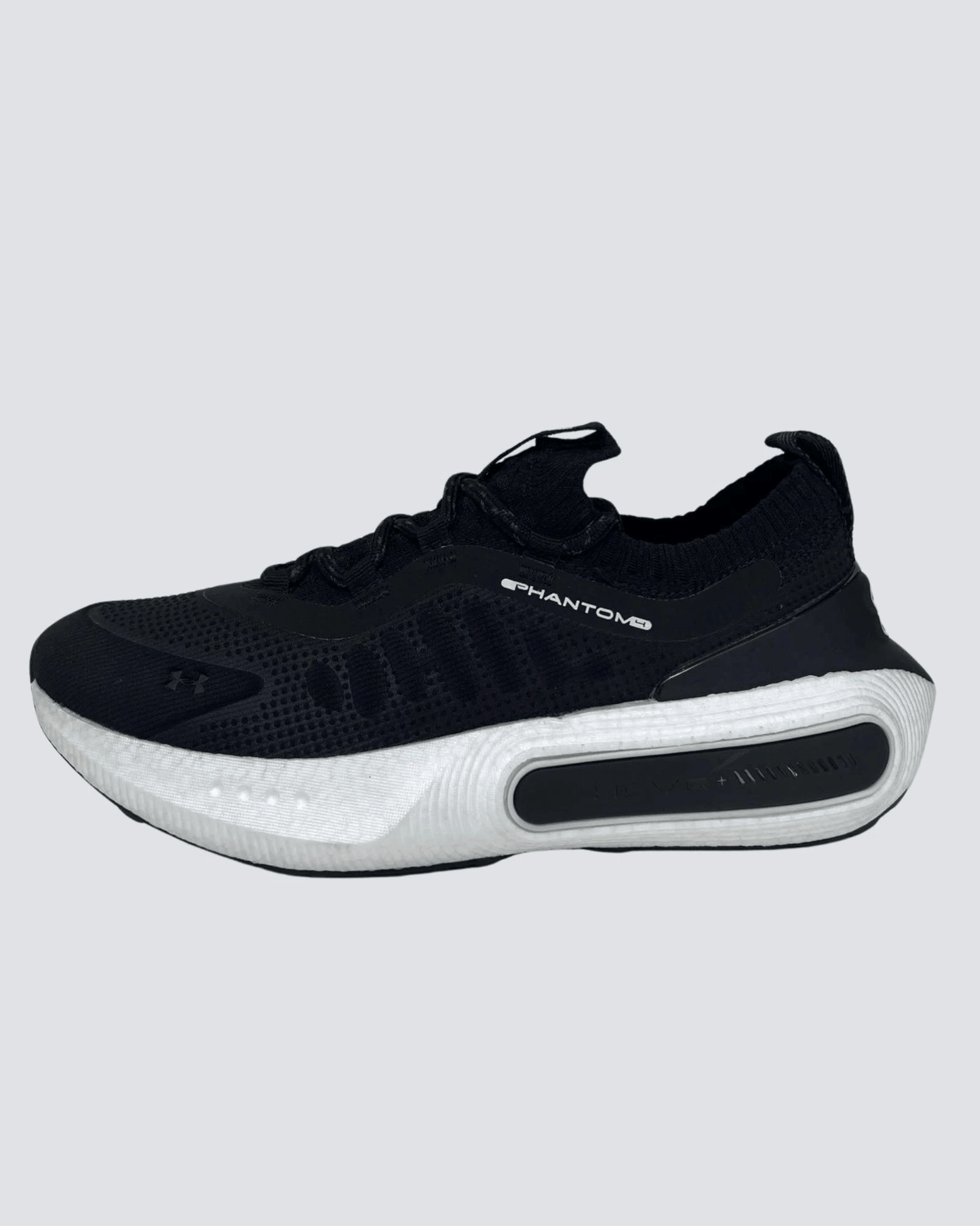 UNDER ARMOUR PHANTOM NEGRO BLANCO