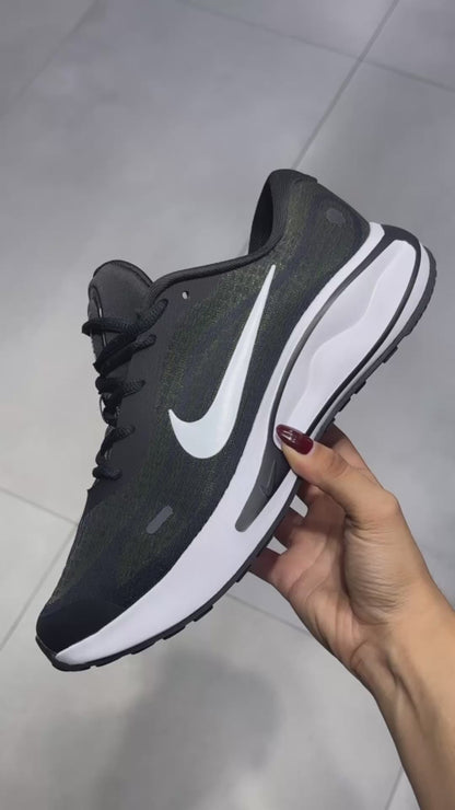 NIKE JOURNEY RUN NEGRO BLANCO