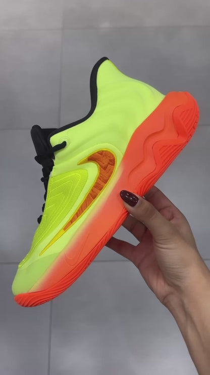 NIKE BOTA ZOOM FREAK 5 VERDE NARANJA HOMBRE