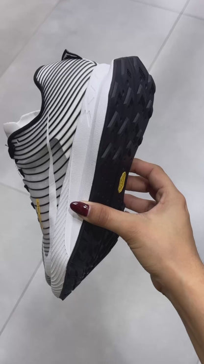 NIKE WADUIC ORAIN BLANCO NEGRO